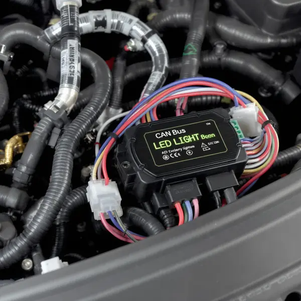 CAN Bus LED kontroles modulis un elektroinstalācija automobiļa LED palīggaismu sistēmai