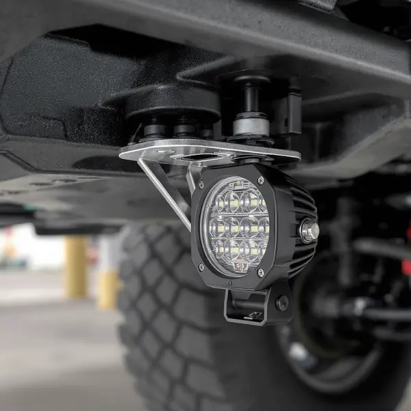 LED papildlukturi stiprinājumi ar vibrācijas amortizatoriem off-road transportlīdzekļiem