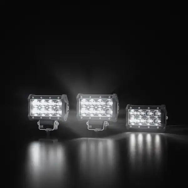 LED Papildlukturi Staru Veidi: Spot vs Flood vs Combo Izvēles Ceļvedis