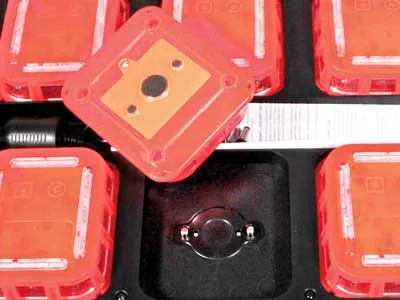 LED Auto Brīdinājuma Gaismu Komplekts - Uzlādējams ar Bezvadu Sinhronizāciju, 12/24V - Attēls 3