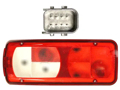 Vignal 7-kameru aizmugures lukturis kreisais ar numura apgaismojumu kravas automašīnām DAF no 2012.g.