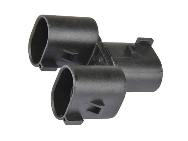 Savienojuma sadalītājs 2.8mm asmeņu termināļiem MAN gabarītu lukturiem