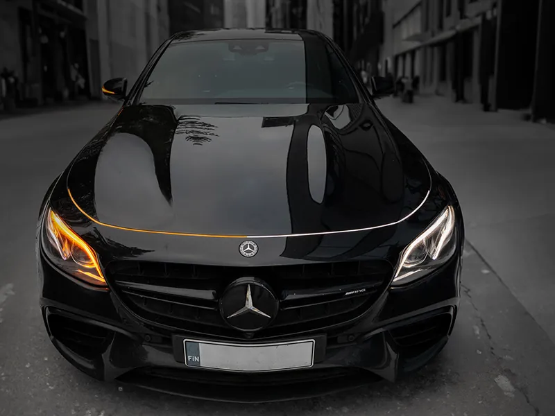 LED Motora Pārsega Apgaismojuma Lenta ar Oranžu/Baltu Divu Toņu Efektu 11-15V - Papildlukturi.lv