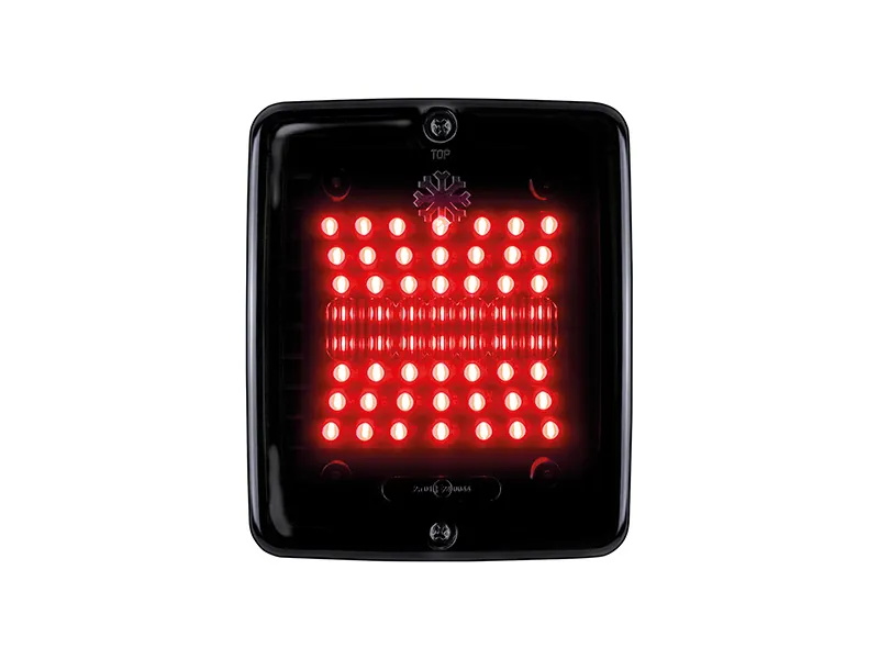 STRANDS DARK KNIGHT IZE LED SQUARE Sarkanais bremžu un aizmugures lukturis 24V ar ECE R7/R10 sertifikāciju - Attēls 2