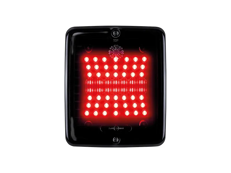 STRANDS DARK KNIGHT IZE LED SQUARE Sarkanais miglas lukturis | 24V | ECE sertificēts - Attēls 2