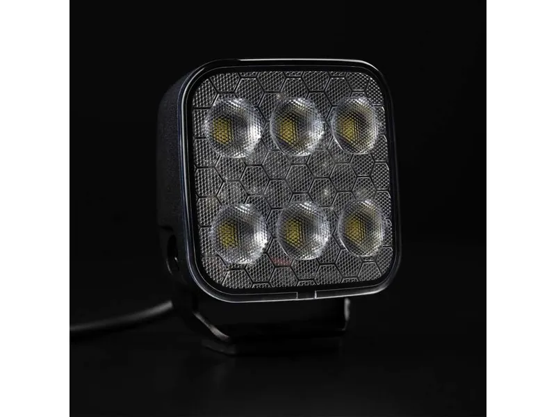 STRANDS UNITY EDGE Darba lukturis ar 3940lm spilgtumu un 10-36V barošanas spriegumu