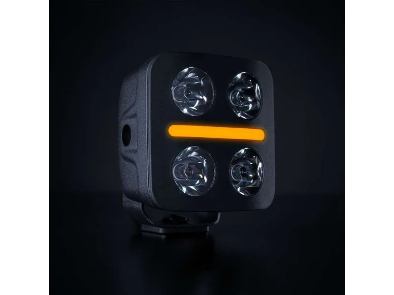 STRANDS NUUK D-LINE QBA Dubultfunkciju Lukturis (Tālā gaisma, Dzintara/Baltā Pozīcijas Gaisma) - 2710lm, 10-32V - Papildlukturi.lv