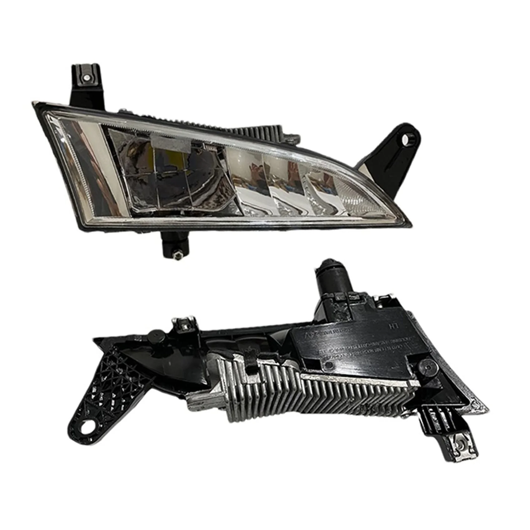 Scania R/S 16> tālās gaismas lukturis pārsegā LED (KP) - Papildlukturi.lv